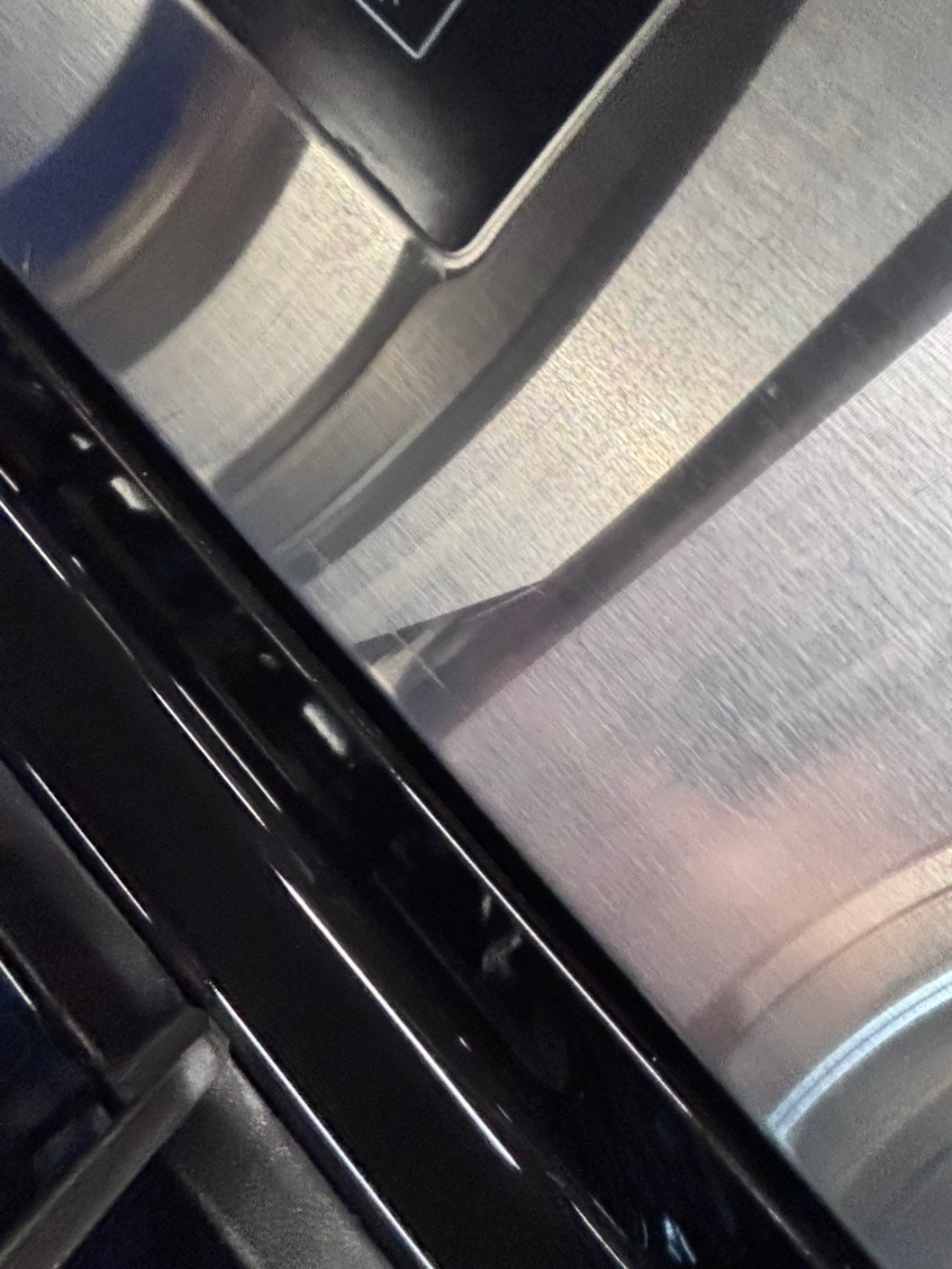 >*whirlpool Gas range 5 burner convection oven bake ,broil Hi/Lo self clean in stainless steel used-Refurbished 30” #SWW746B