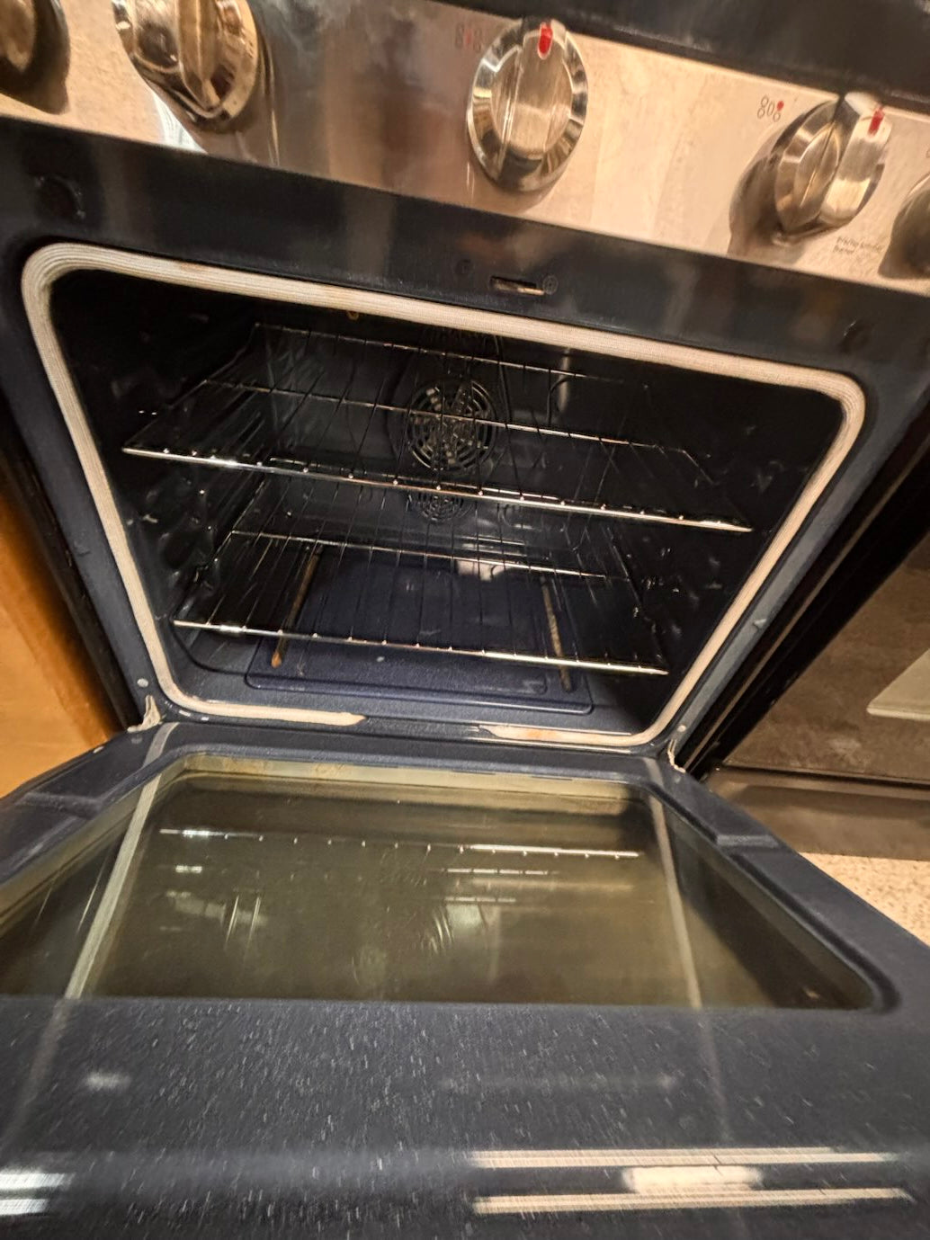}} samsung Gas range 5 burner convection oven bake ,broil Hi/Lo self clean in stainless steel used-Refurbished 30” #SG911FB