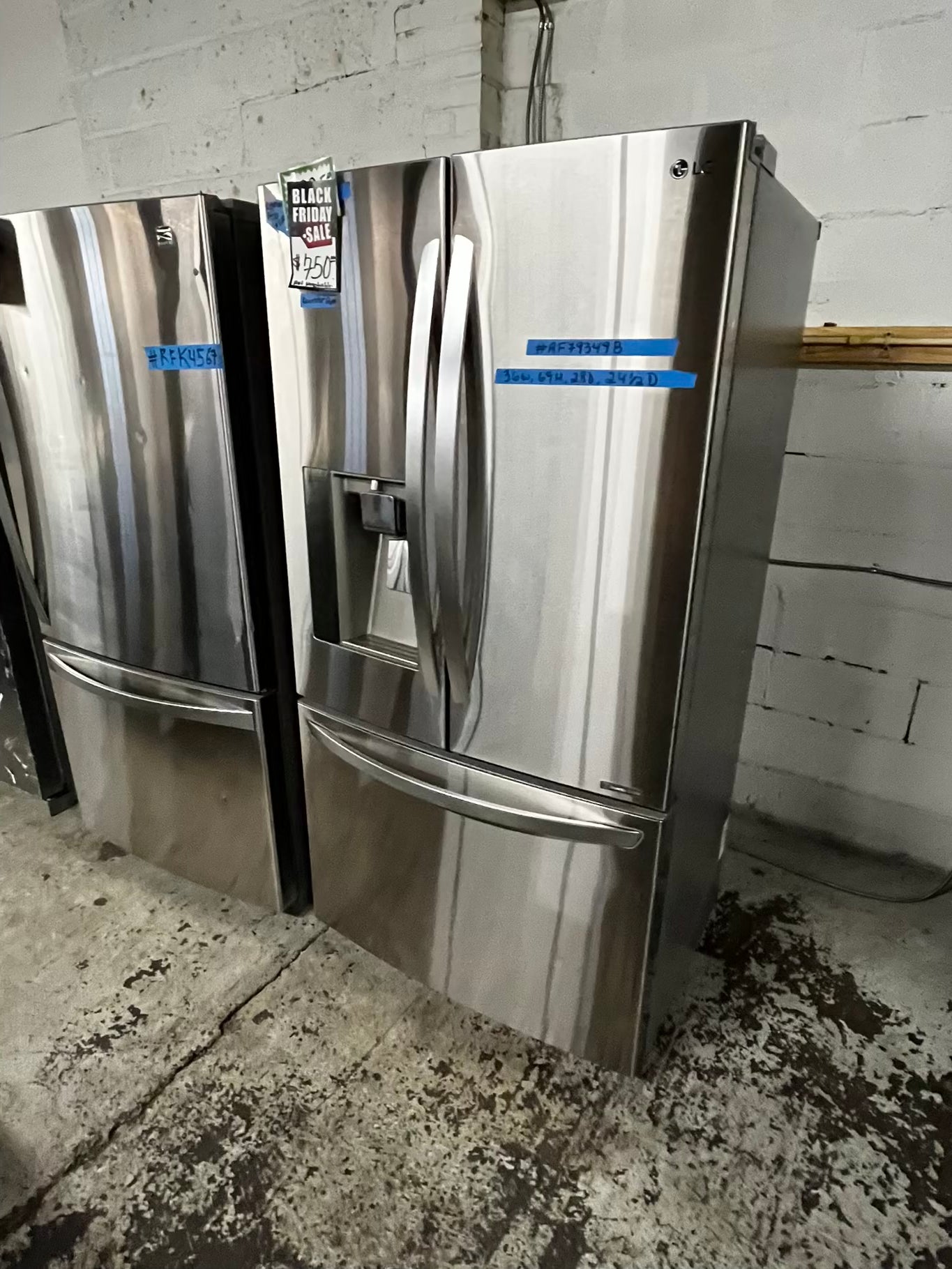 🎄 LG French door Refrigerator counter depth stainless steel w/ ice water dispenser 36" #RF79349B