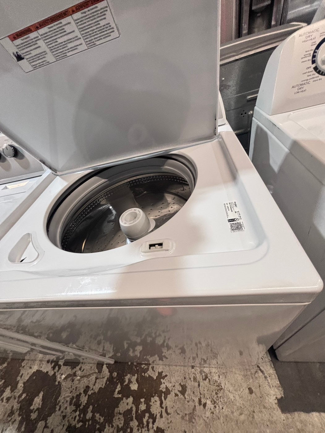 >*whirlpool Top load washing machine w agitator large capacity 27" in good condition,used-Refurbished #TWA336B