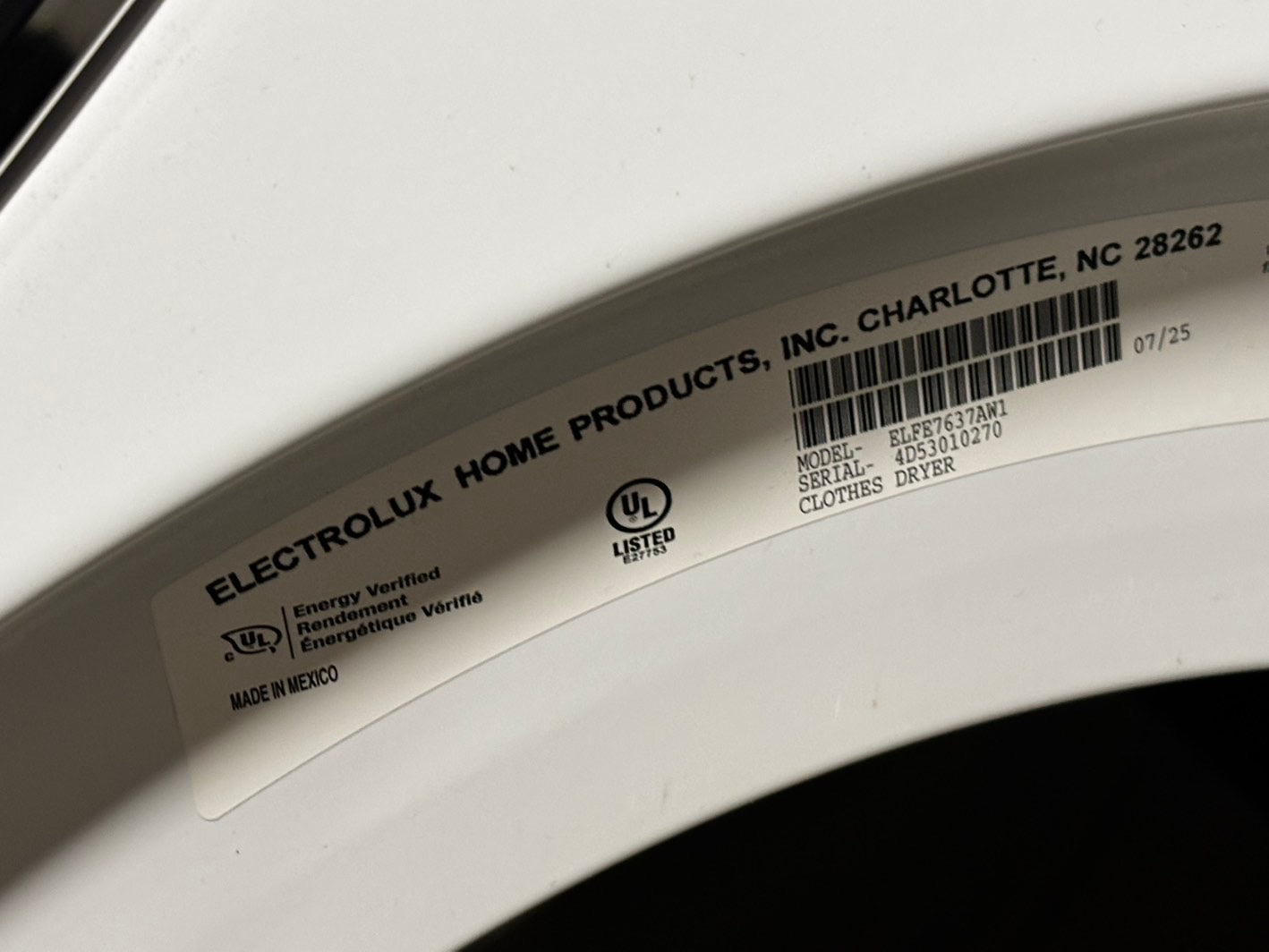 >Electrolux front load washer& dryer set large capacity energy start , steam   new scratch and dent #FLW77XB