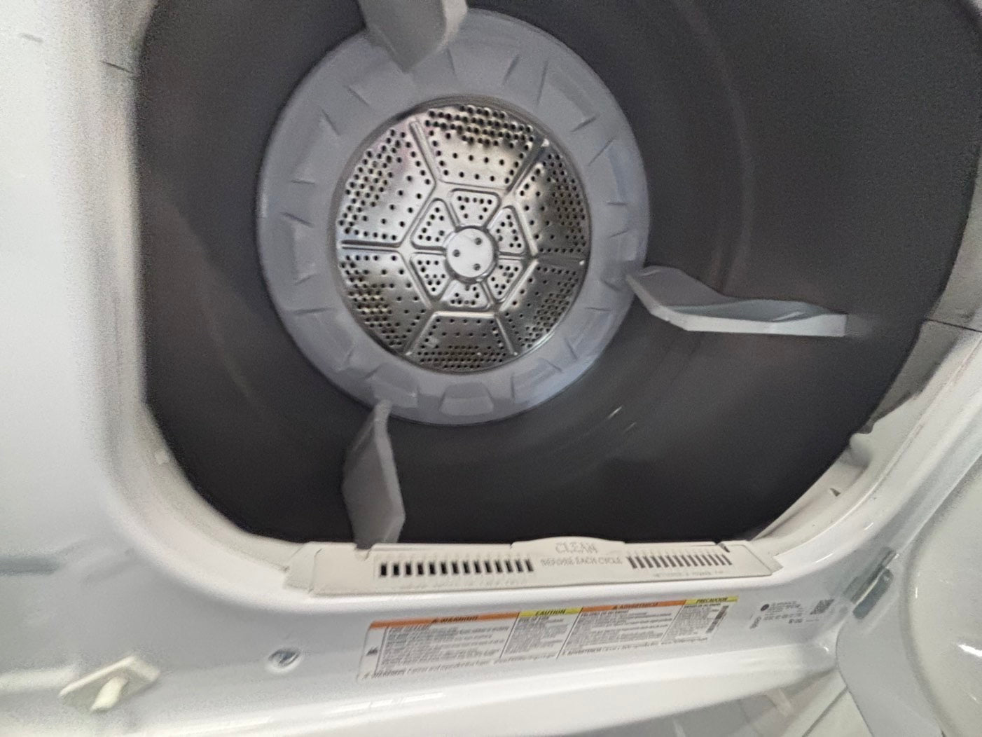 >*hot point side x side extra large capacity electric 220v dryer   27” used -Refurbished #HPED55B