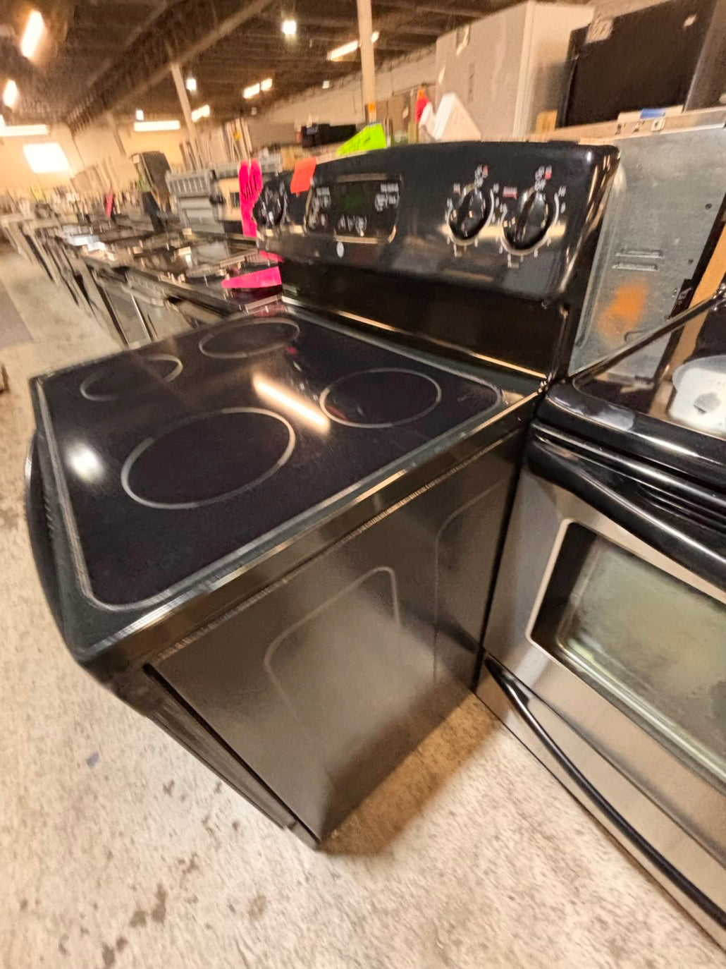 }}GE electric 220v glass top range bake Broil roast self clean oven black color ,working 💯  with warranty ! 30" used-Refurbished #GETTR71B