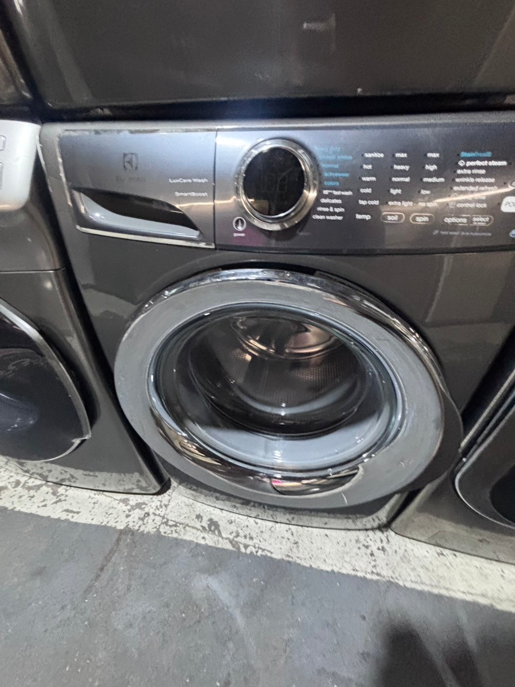 >* special 🔥Electrolux large capacity washer & dryer set electric 220v front load stackable or side by side - sensor dry in gray  #ELT8SET