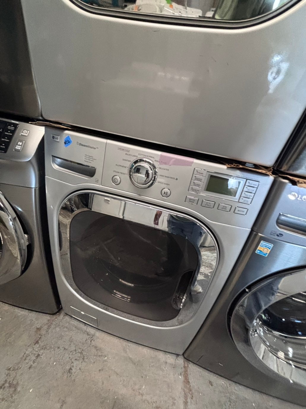 >*LG GAS  washer large capacity& dryer steam set front load stackable or side by side gray 27” in used-Refurbished #SFLG9B6ET