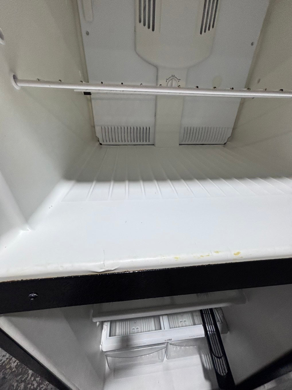 >>Frigidaire 21cu.ft -top freezer refrigerator stainless steel -used refurbished 30” #RFB446B
