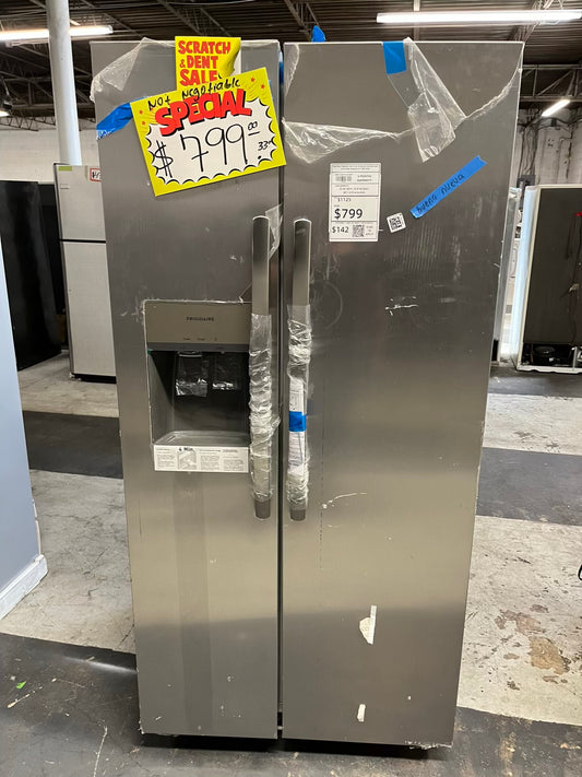 Open Box 📦 Frigidaire Side x Side Refrigerator stainless steel w/ice water dispenser  - Item number #RF729GB  33” in