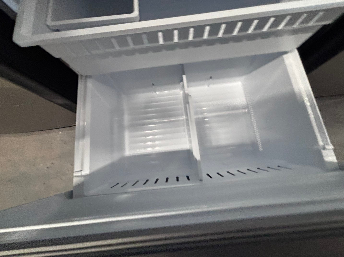 >Mora 26 cu.ft. Standard Depth French Door Refrigerator new open box 📦 costumer return #RMDA31B