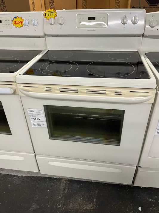 Frigidaire electric range 220v 4 burner bake broil in off white Refurbished 30" #ER180RB