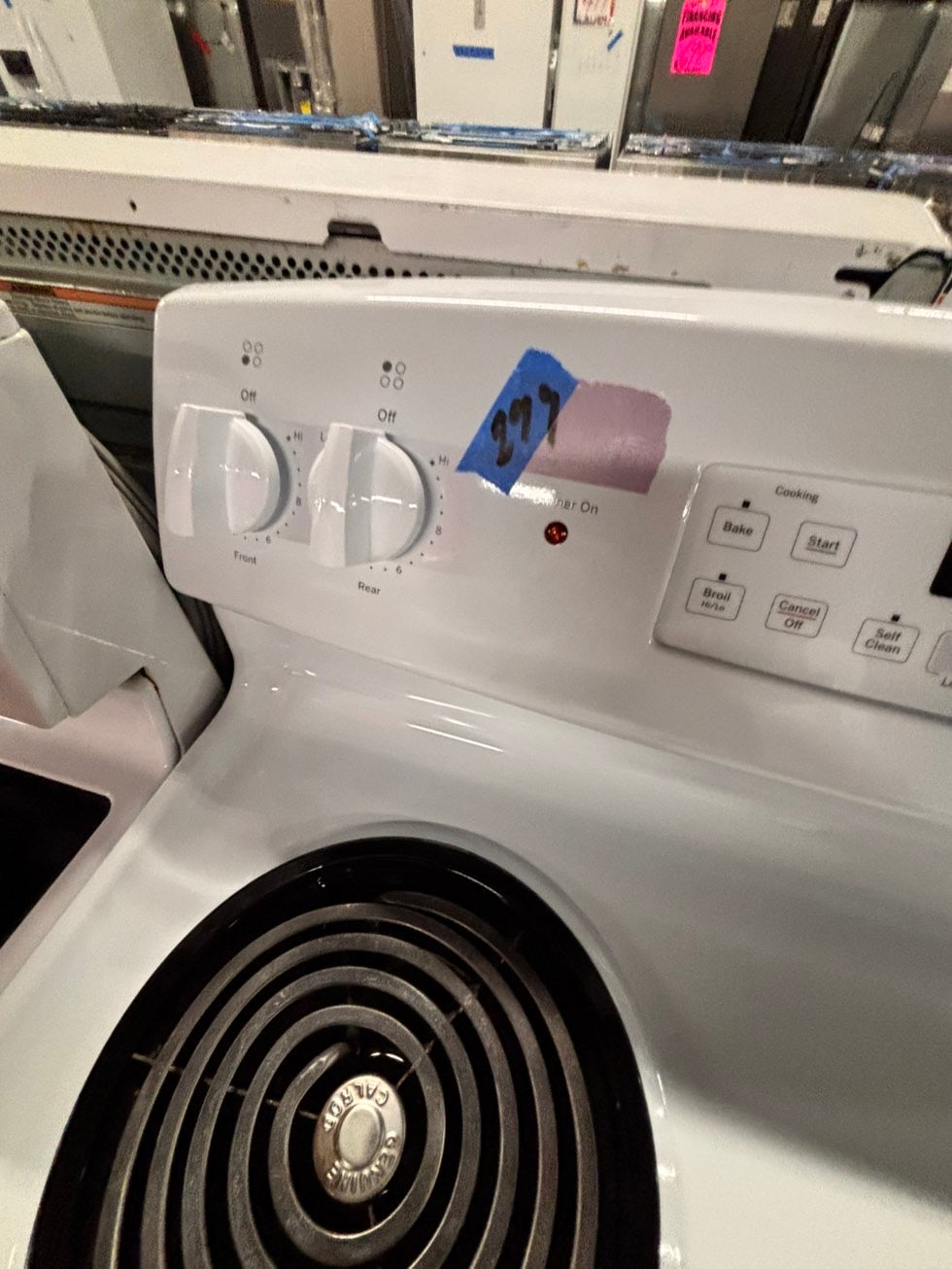 >GE white electric coil top range like new coil 220v bake /Broil 4 burner used-Refurbished  great condition 30" #GRE6H5B