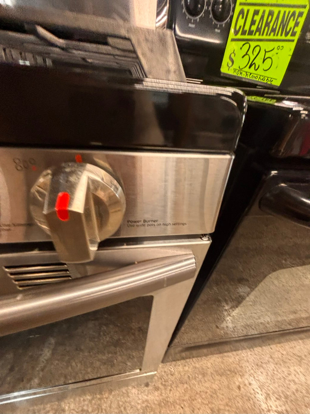 }} samsung Gas range 5 burner convection oven bake ,broil Hi/Lo self clean in stainless steel used-Refurbished 30” #SG911FB
