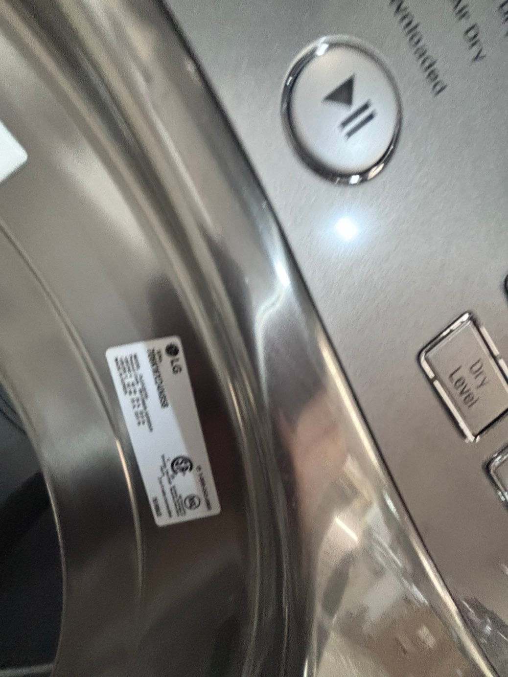>>used- LG  Kenmore  front load washer & dryer set  electric 220v large  capacity with pedestals in gray (silver) color 27” #PS3EASET