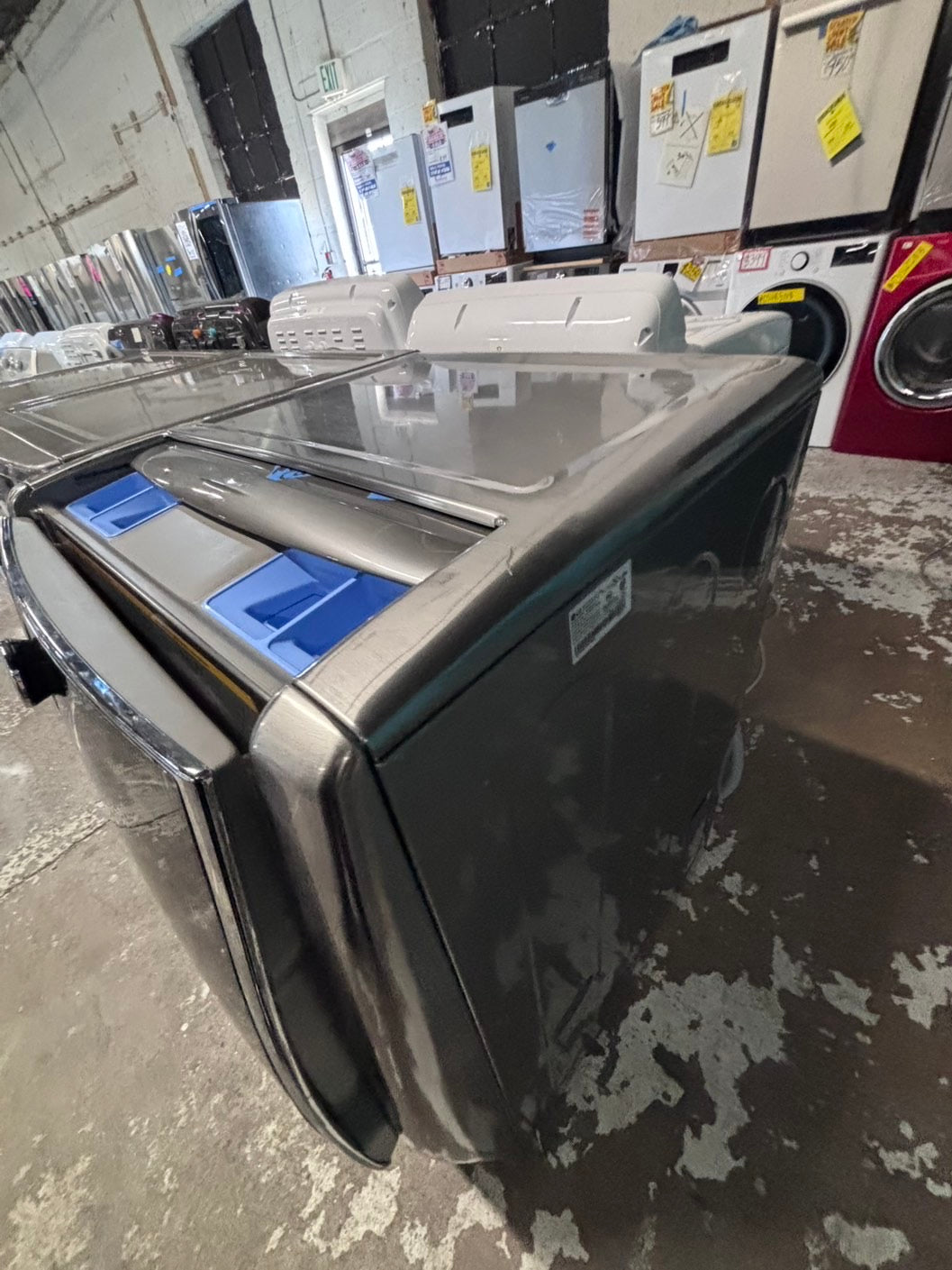 >*LG mega capacity gray front load washer large capacity stackable or side by side  29” in used-Refurbished #MCP44WB