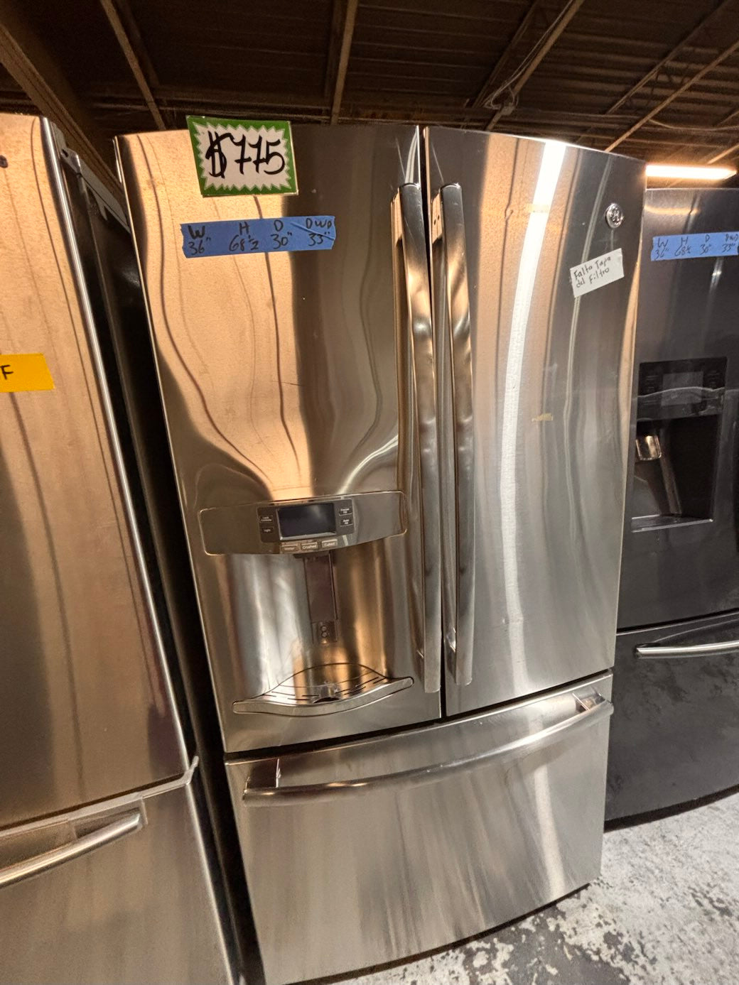 }}LG used-Refurbished LG 36”w x69h x 30” depth refrigerator stainless steel w/ice & water dispenser  #FDLD773B