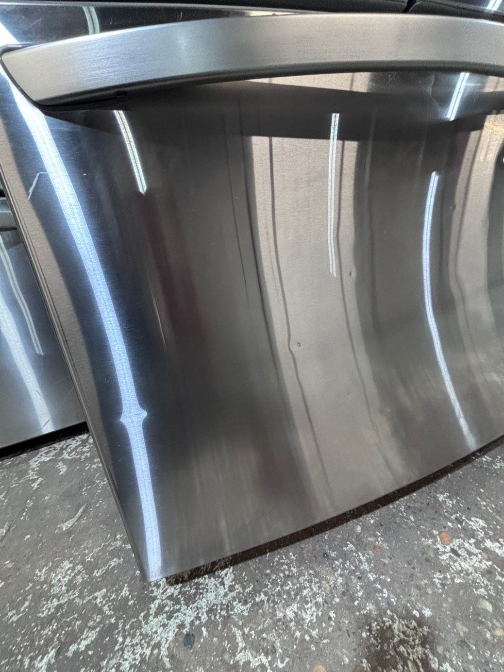 >>special price 💥LG  French door Refrigerator counter depth stainless steel w/ ice water dispenser great condition 36" used-refurbished #KVVF14B