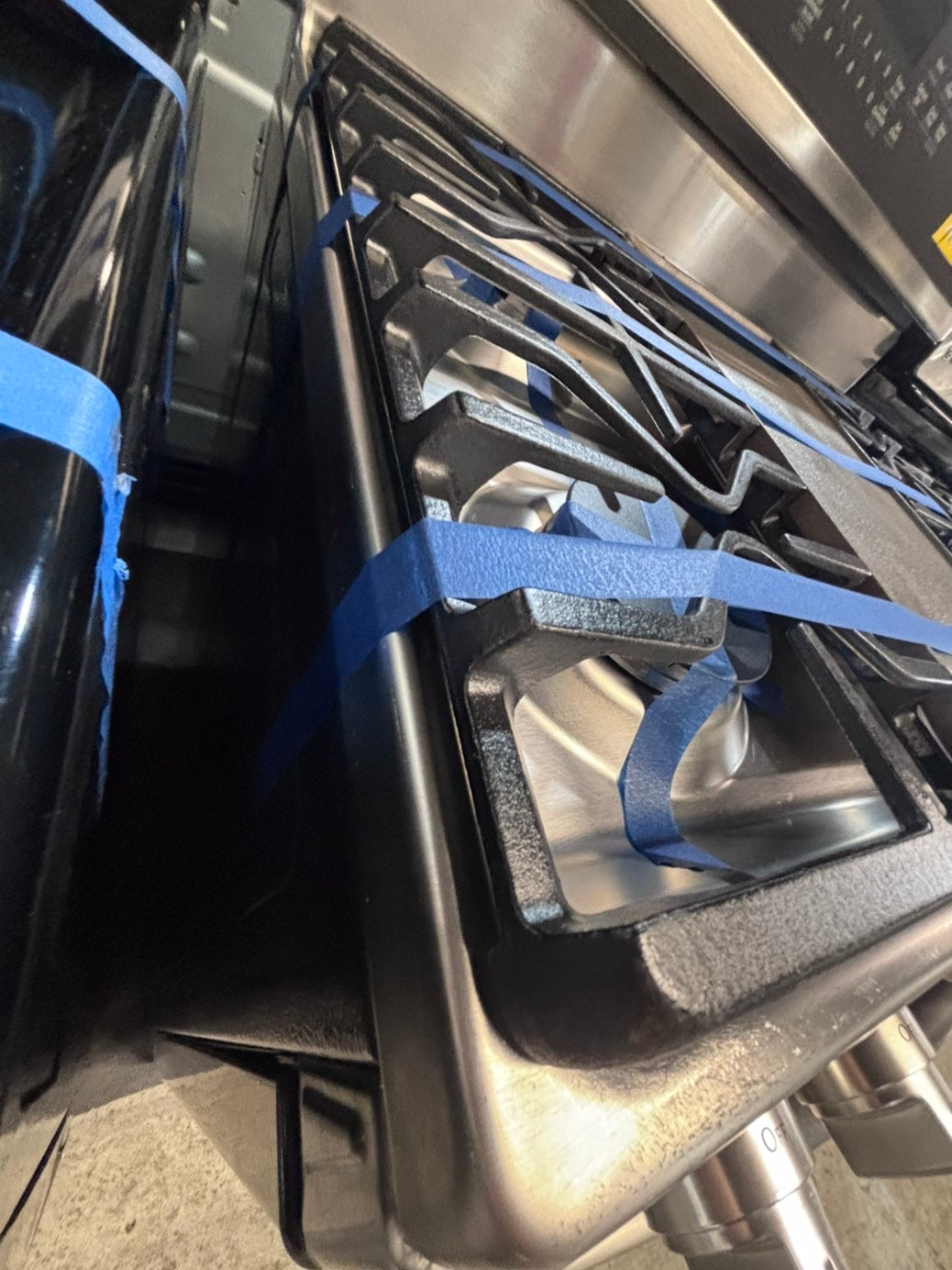 >>GE Gas range 5 burner convection oven bake ,broil Hi/Lo self clean in stainless steel used-Refurbished 30” #SGQ5QB