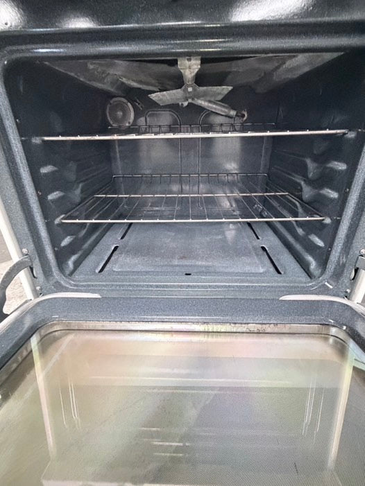 GE Gas range 4 burner bake broil self clean in off white used-Refurbished 30” #GR91345B