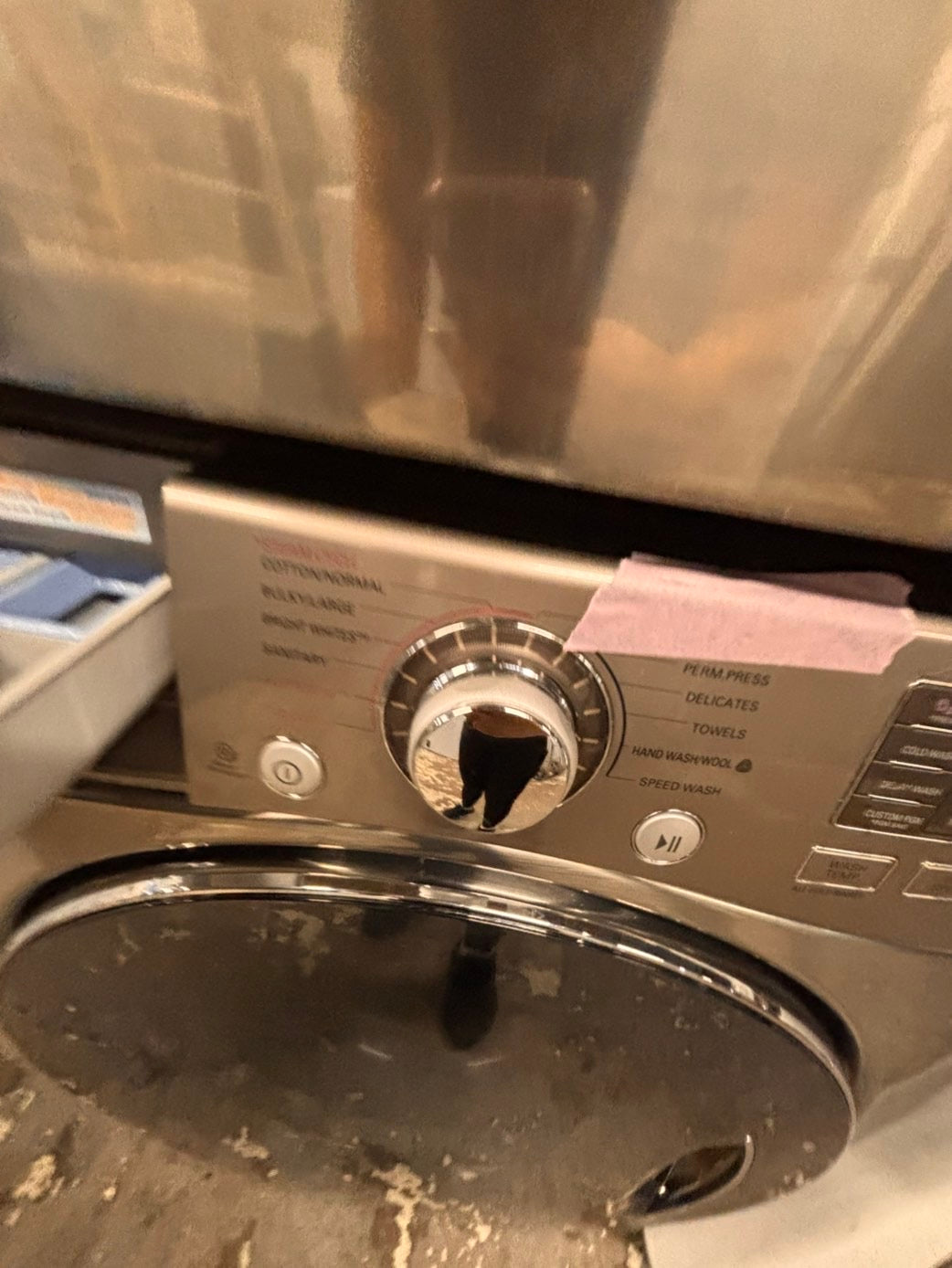 >*Used-great conditions refurbished LG steam washer 4.5cu large capacity in silver-gray  #WR15WW