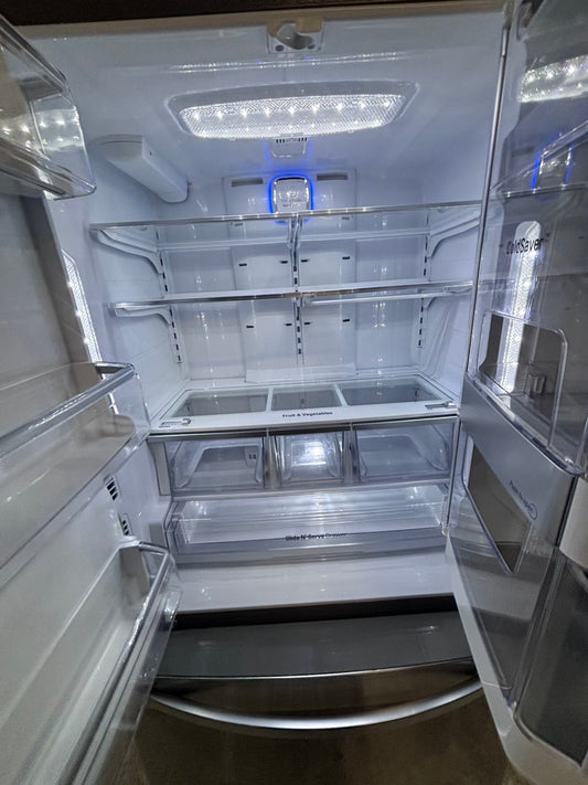>*special price 💥LG instaview door-in door French door Refrigerator counter (ice maker & water doesn’t work) doesn’t affect on the others functions.   used-refurbished #KLCVF14B