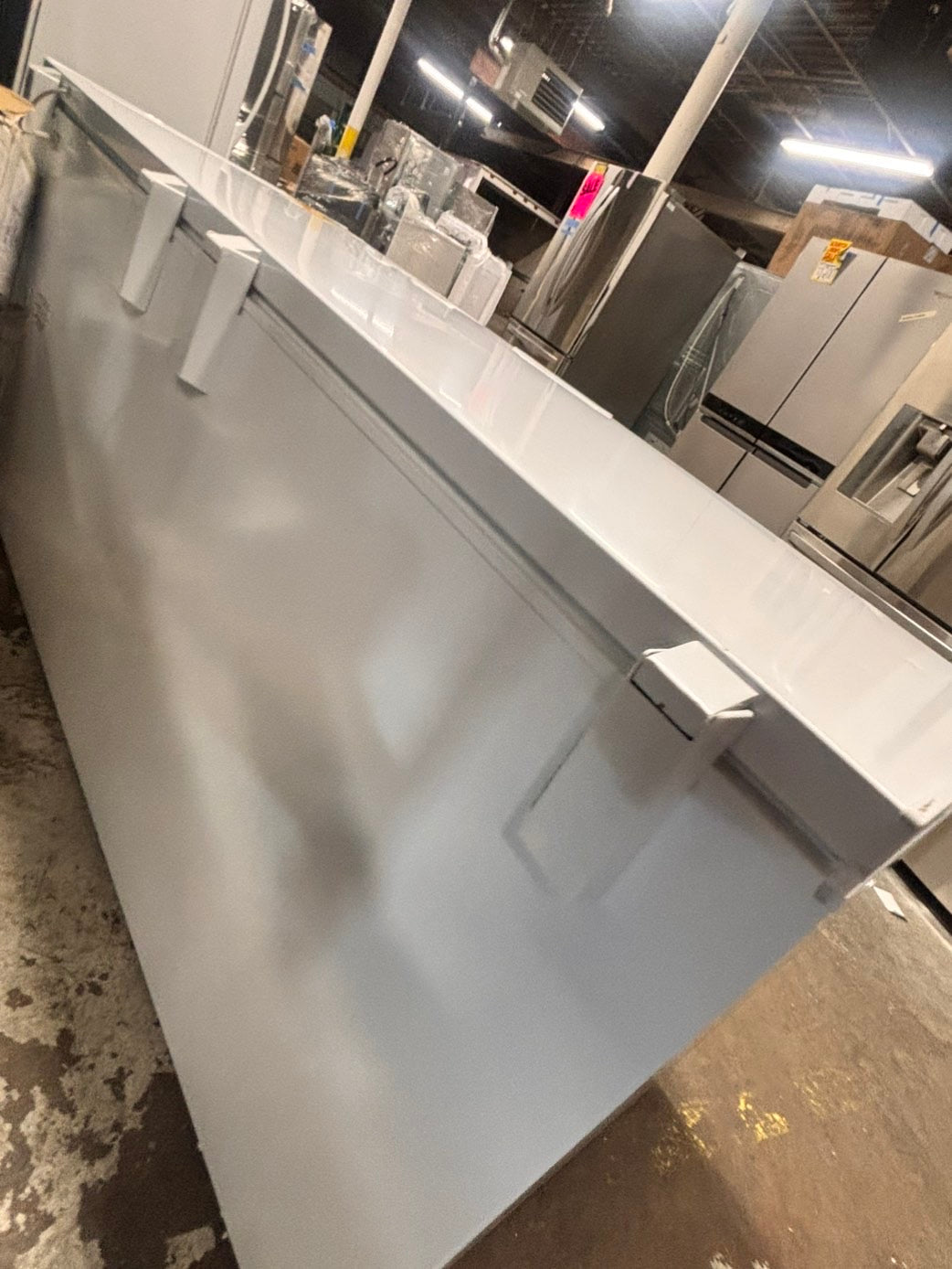 >new open box 📦-frigidaire 20 cu. ft. Chest  Freezer ENERGY STAR #FCH20CB