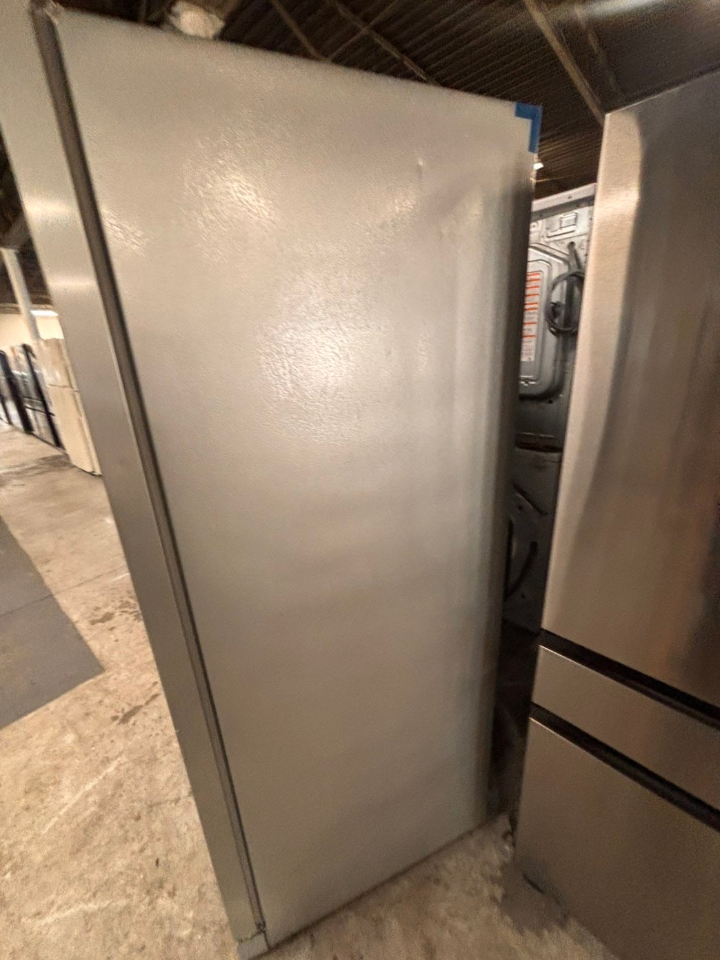 >>whirlpool 33”wide x 66 height x  25”depth up-right freezer stainless steel 20cu.ft Refurbished-used #RF5CZXB