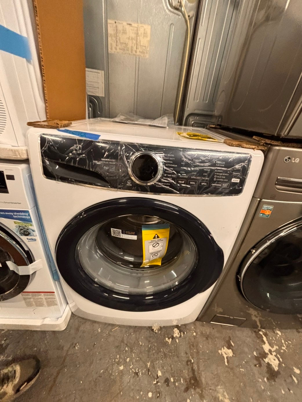 >*Electrolux front load washer& dryer set large capacity energy start , steam   new scratch and dent #FDD55XB