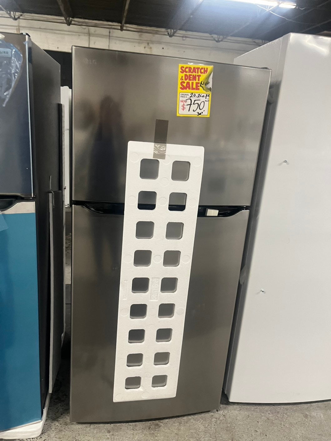 Open box 📦 New S/d LG 30 in. W 20 cu. ft. Top Freezer Refrigerator w/ Multi-Air Flow and Reversible Door in Stainless Steel,ENERGY STAR #RFLG208B