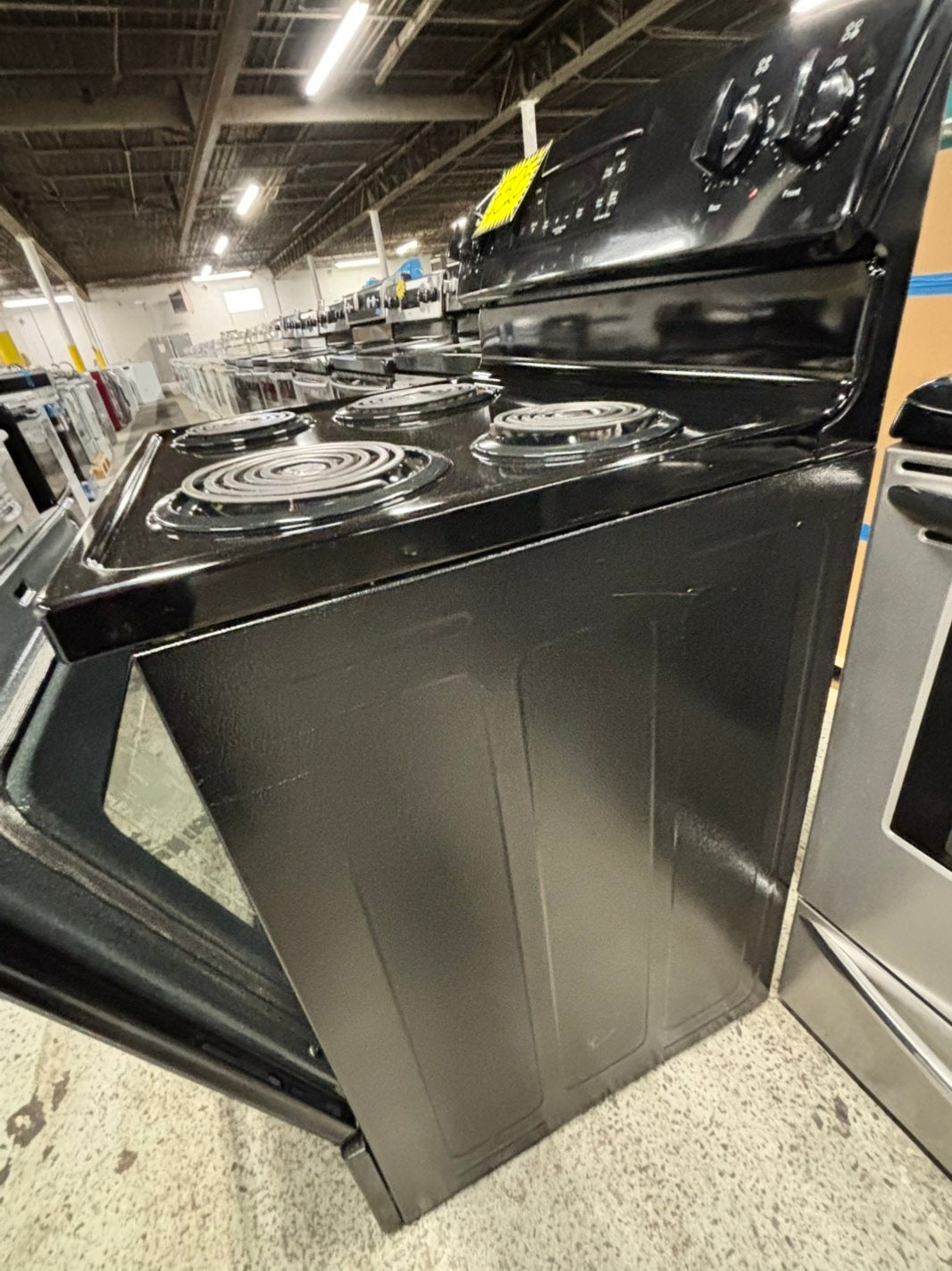 GE coils electric range 220v 4 burner coil Refurbished  bake Broil self clean in black 30" #RE8942JB-TR
