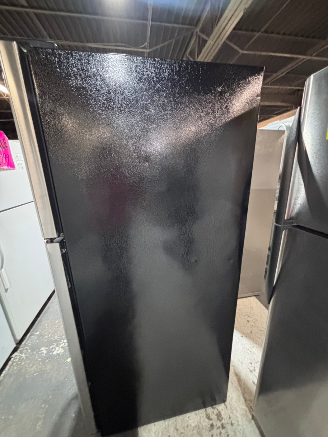>>Frigidaire 21cu.ft -top freezer refrigerator stainless steel -used refurbished 30” #RFP16B