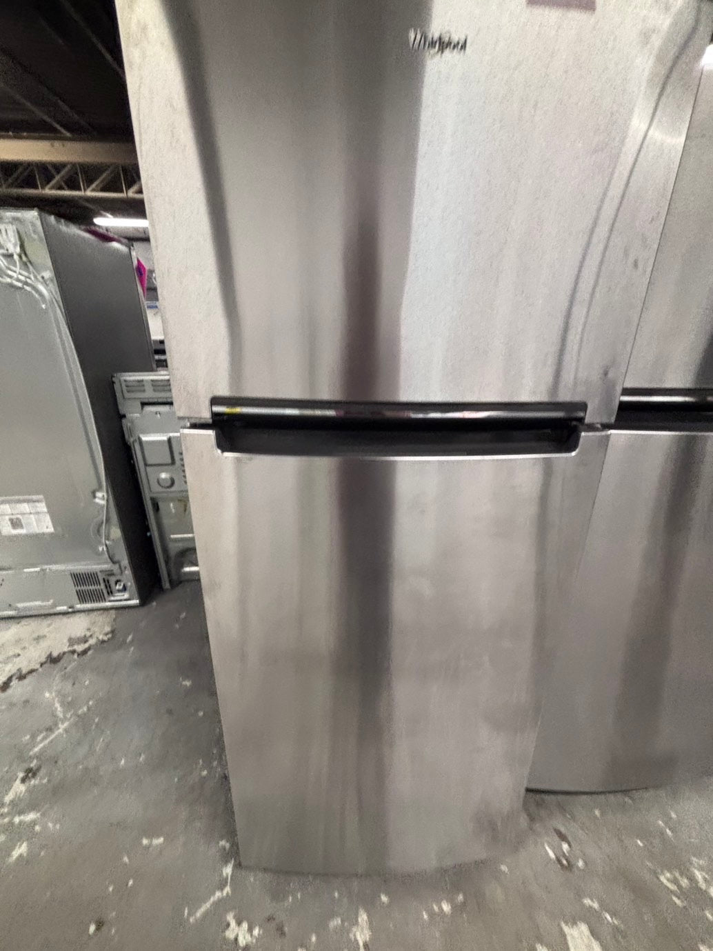 >*28” whirlpool top freezer fridge with ice 🧊 maker inside stainless steel  used-refurbished #FFQW3RB