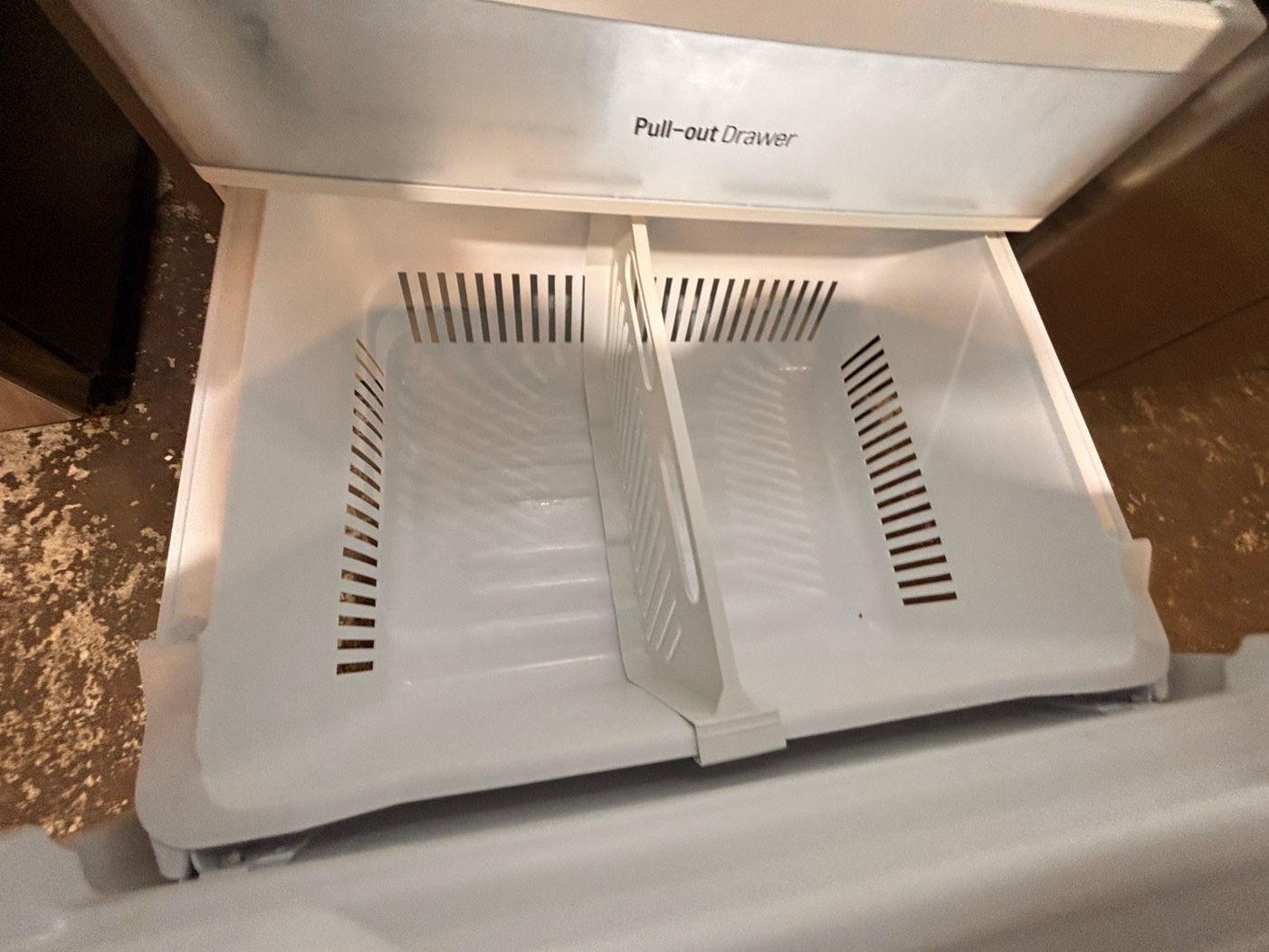 >*LG 33”wide 33” doors French door Refrigerator 33w x 69h x29 1/2depth. /stainless steel w/ ice water dispenser 33" #RLGH38B