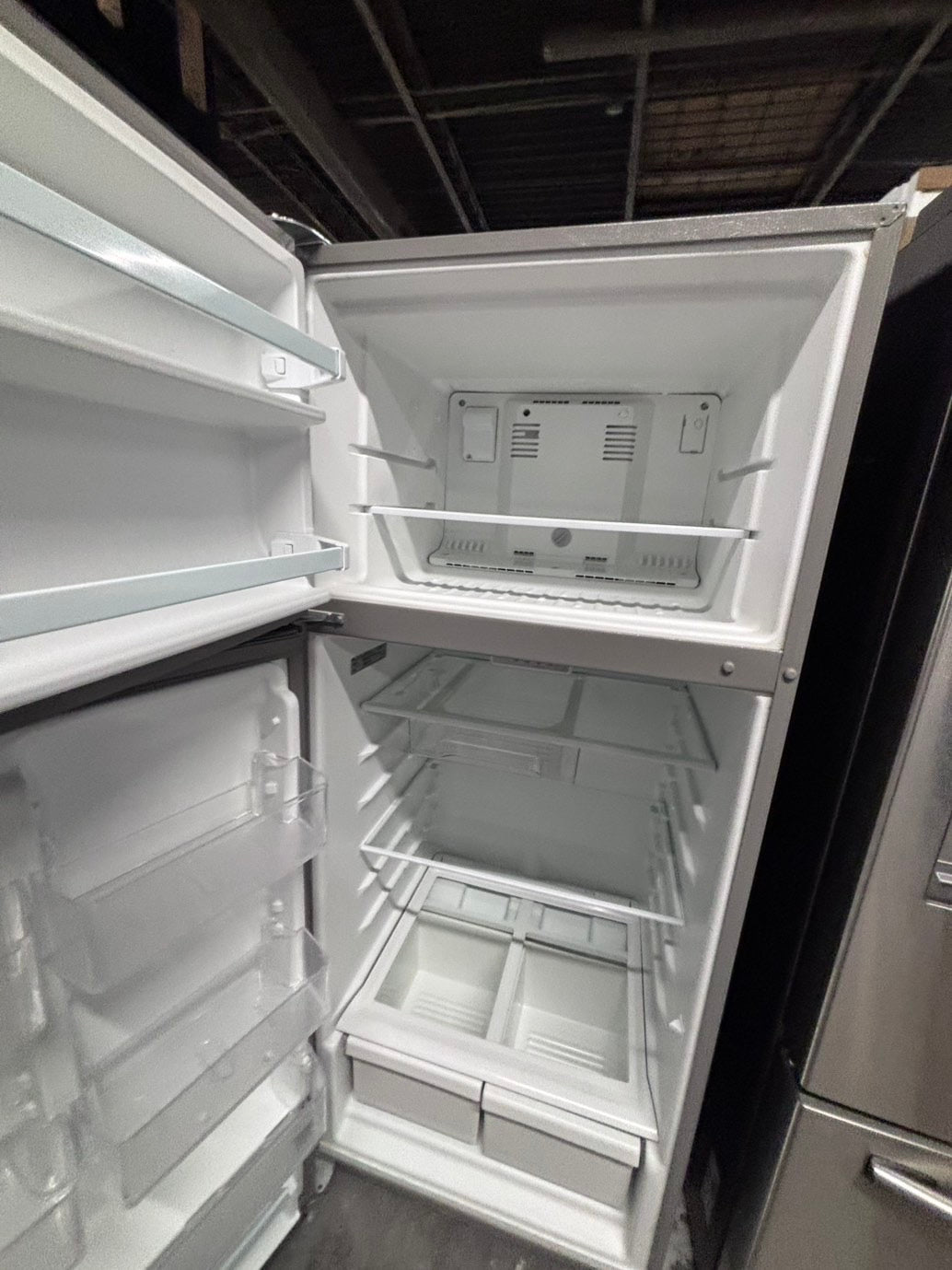 >*28” whirlpool top freezer fridge stainless steel  used-refurbished #FFQX4RB