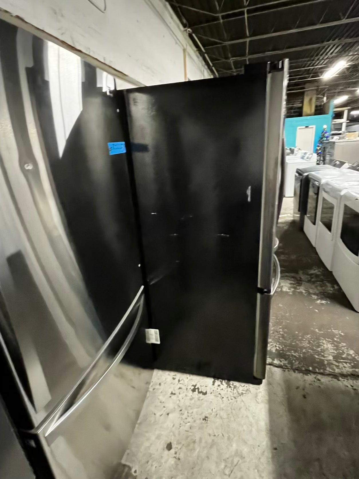 🎄Holiday Sale 🎁Used | Refurbished LG 36” 28cu.ft. French door refrigerator black stainless steel w/ice water dispenser - stock number #RF453P7B