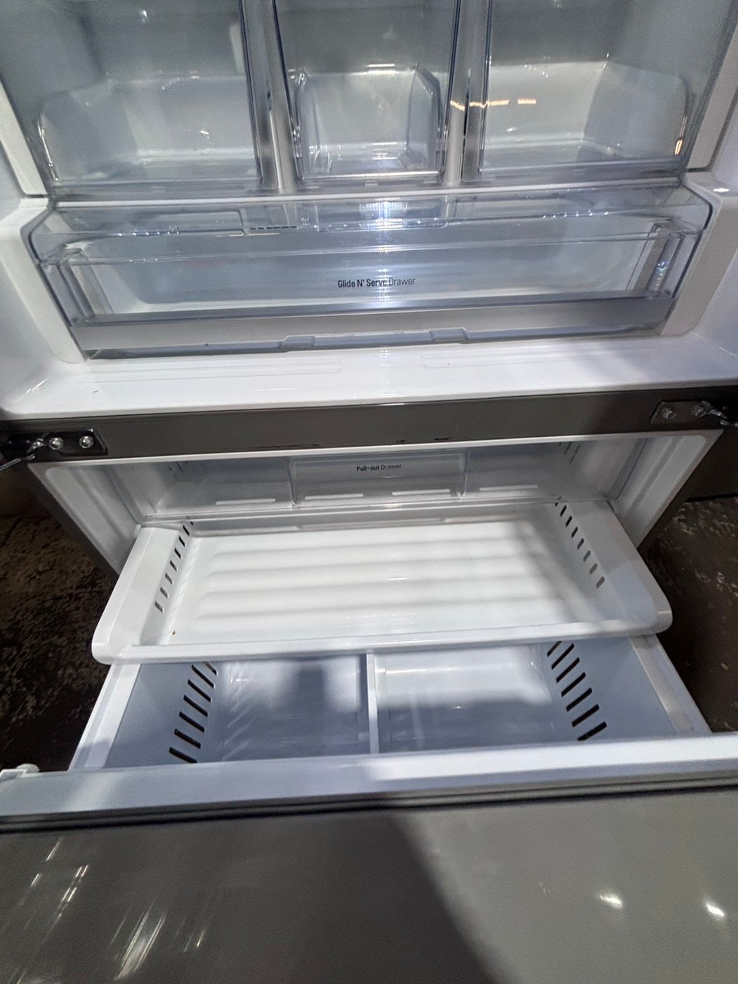 >>36” x69h 24”depth LG  French door Refrigerator counter depth stainless steel w/ ice water dispenser great condition 36" used-refurbished #KVVS24B