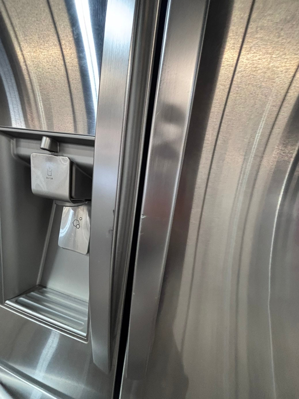 >>special price 💥LG  French door Refrigerator counter depth stainless steel w/ ice water dispenser great condition 36" used-refurbished #KVVF14B