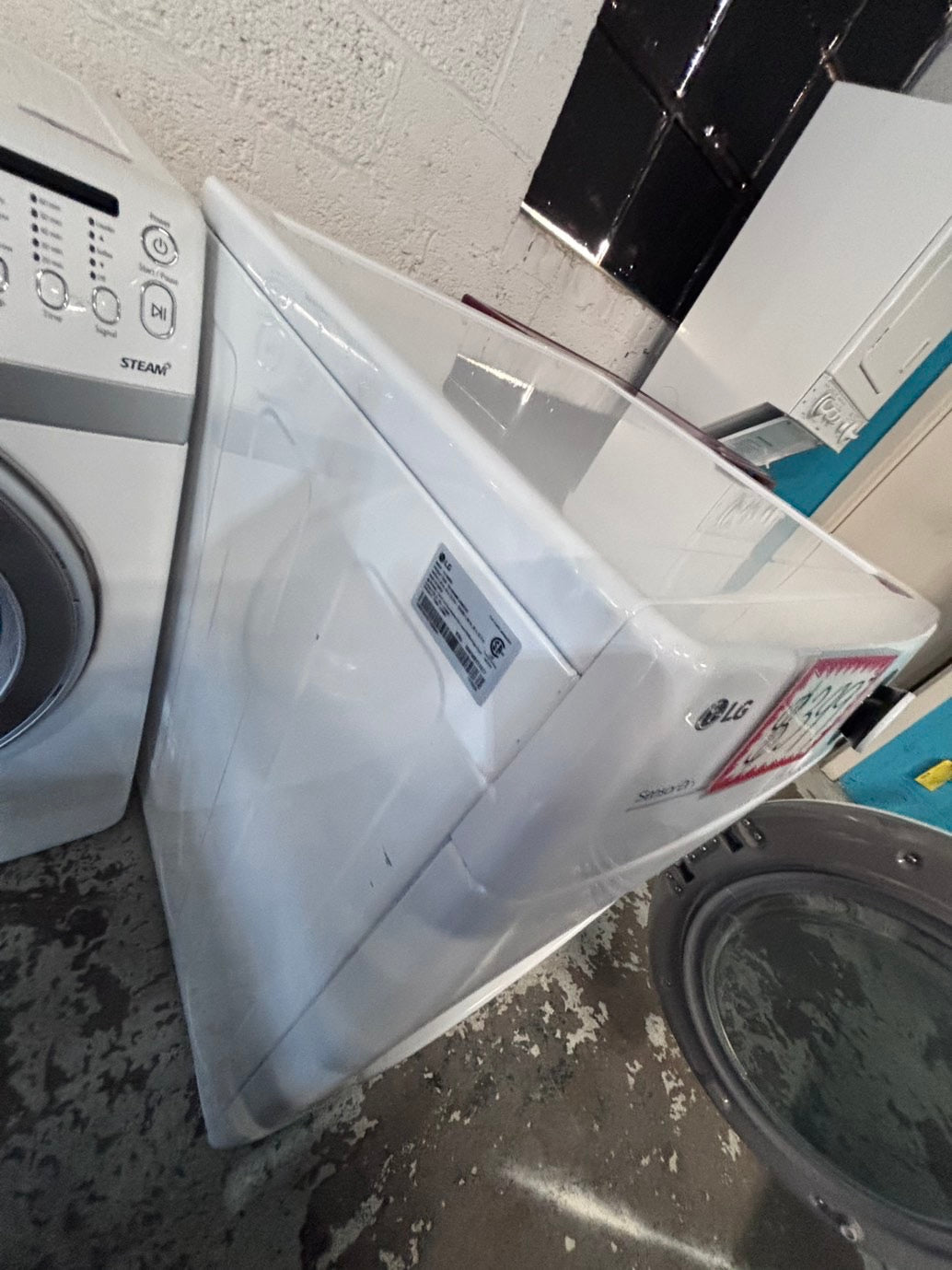 >*LG sensor Dry front load stackable electric 220v dryer in white  color used-refurbished 27" #DSTR5NB