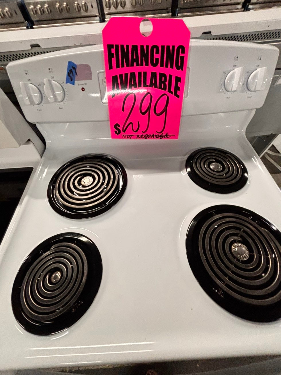 >GE white electric coil top range like new coil 220v bake /Broil 4 burner used-Refurbished  great condition 30" #GRE6H5B