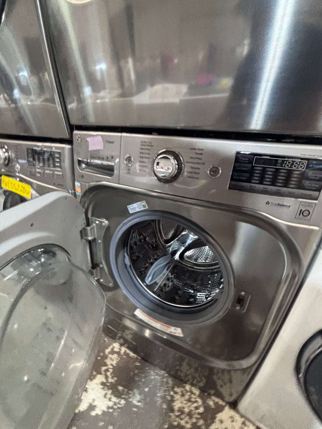 >*used great condition 29”refurbished LG steam washer & dryer set electric front load jumbo size stackable or side by side stainless steel drum 29" #WEXDZX9B