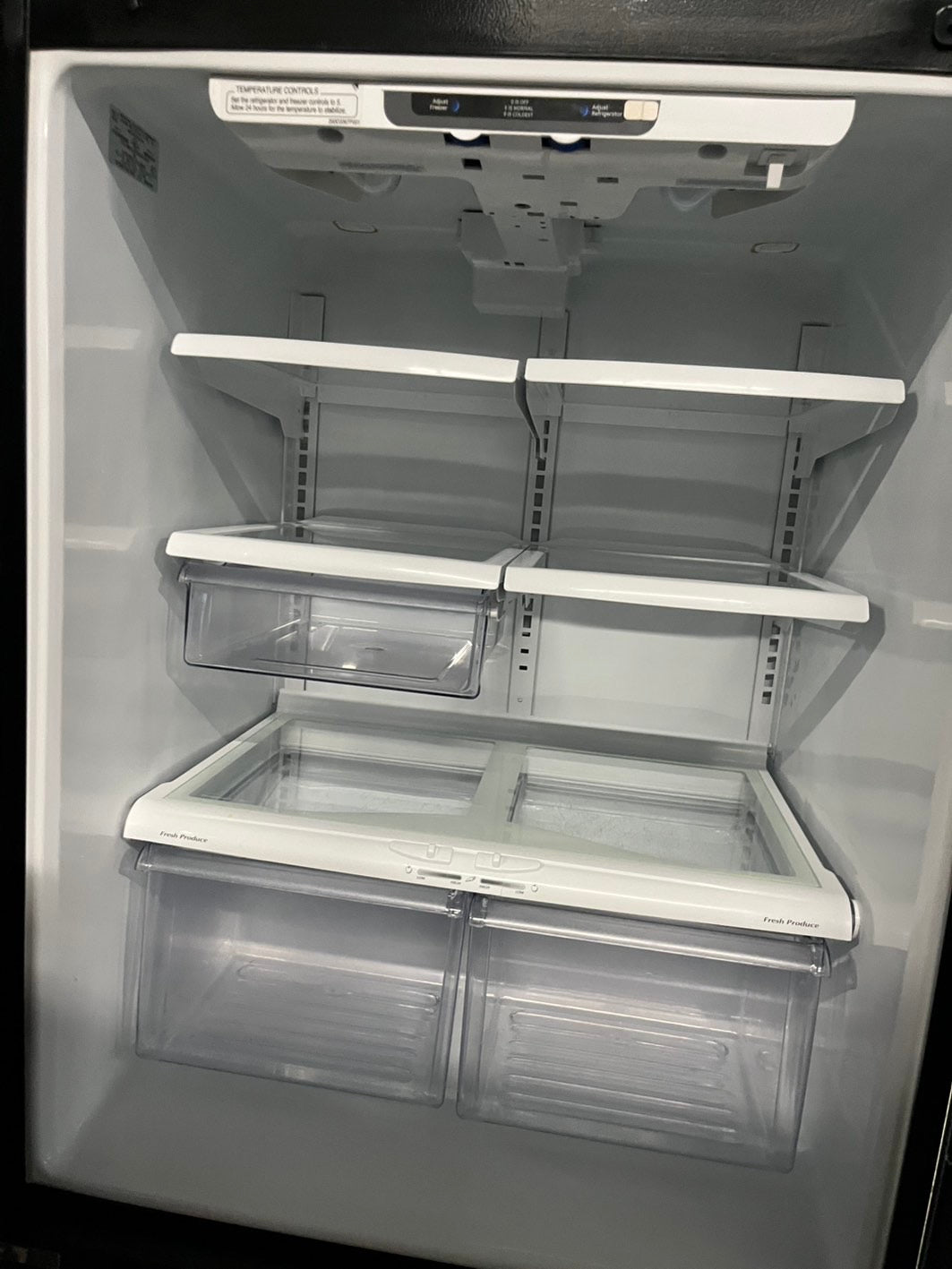 = Ge 33” Top freezer fridge  black refurbished #RFTB67B