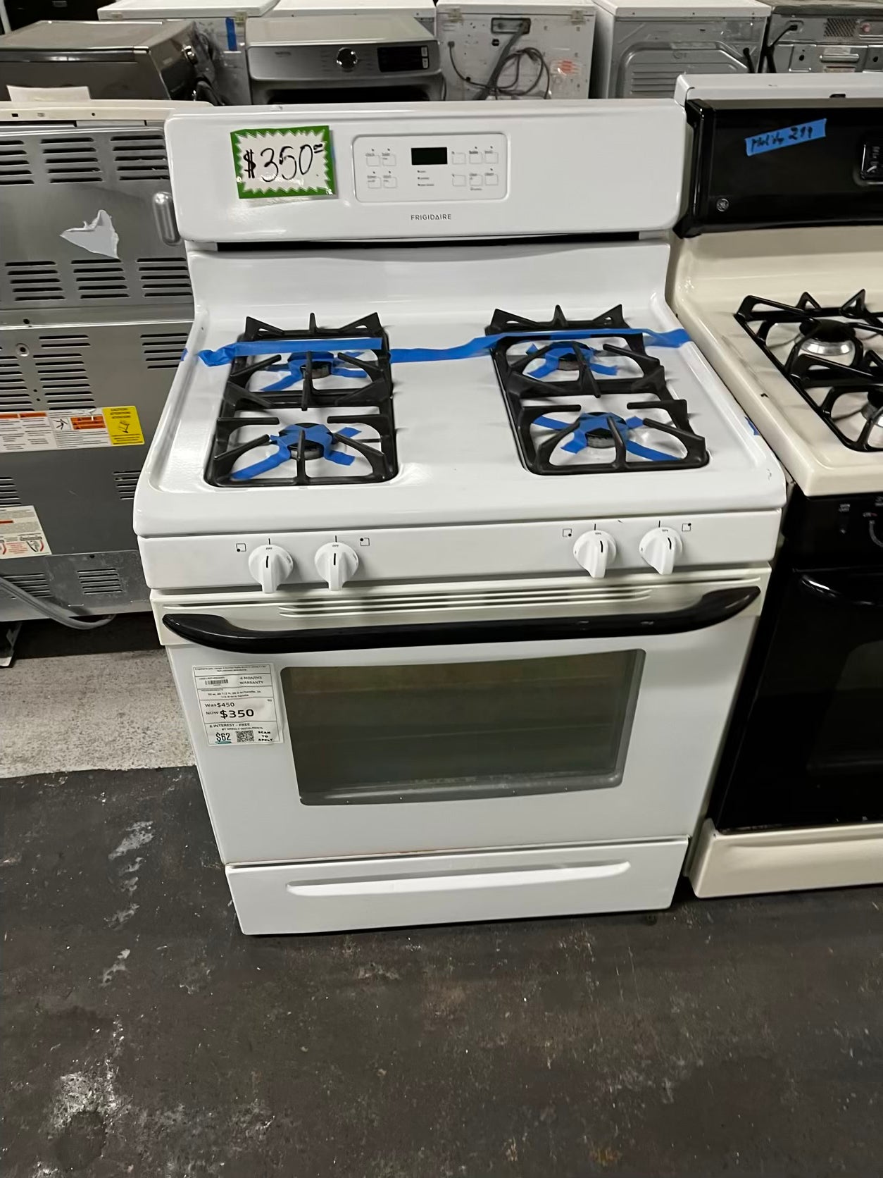 * Frigidaire gas range 4 burner bake broil in white 11 30" Refurbished #ER282KB