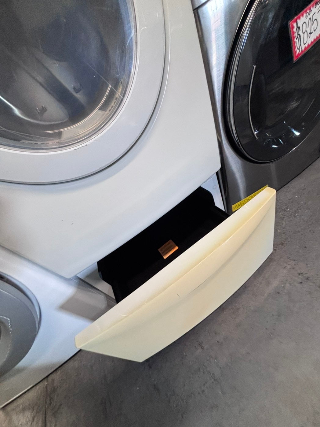 >-*July 4th sale 🇺🇸 Samsung   Dryer electric 220v in front load w/pedestal extra storage large capacity 27" used-refurbished #ESSGE6XB