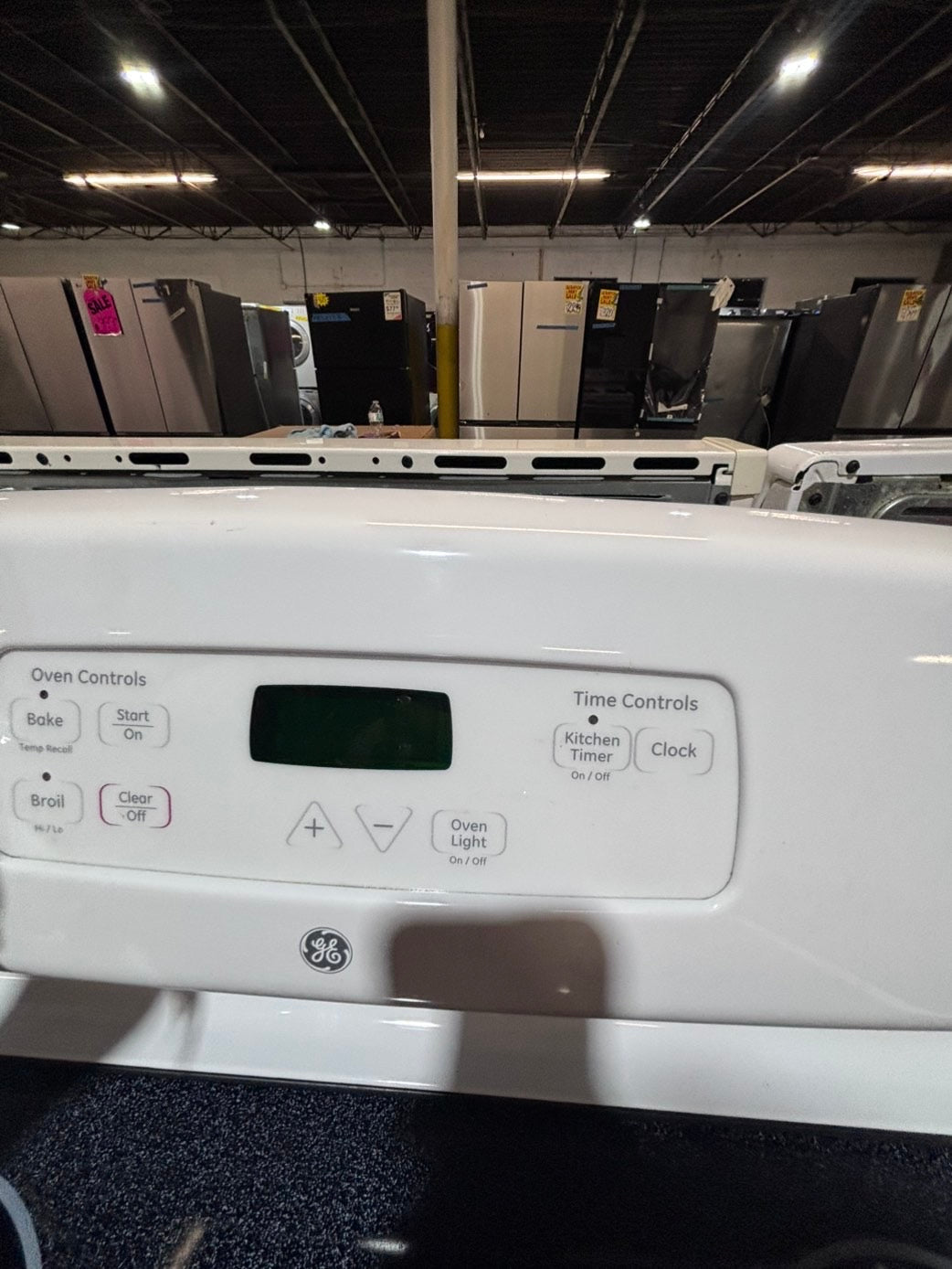 >*GE electric 220v glass top range bake Broil roast self clean white  30" used-Refurbished #ES4321B