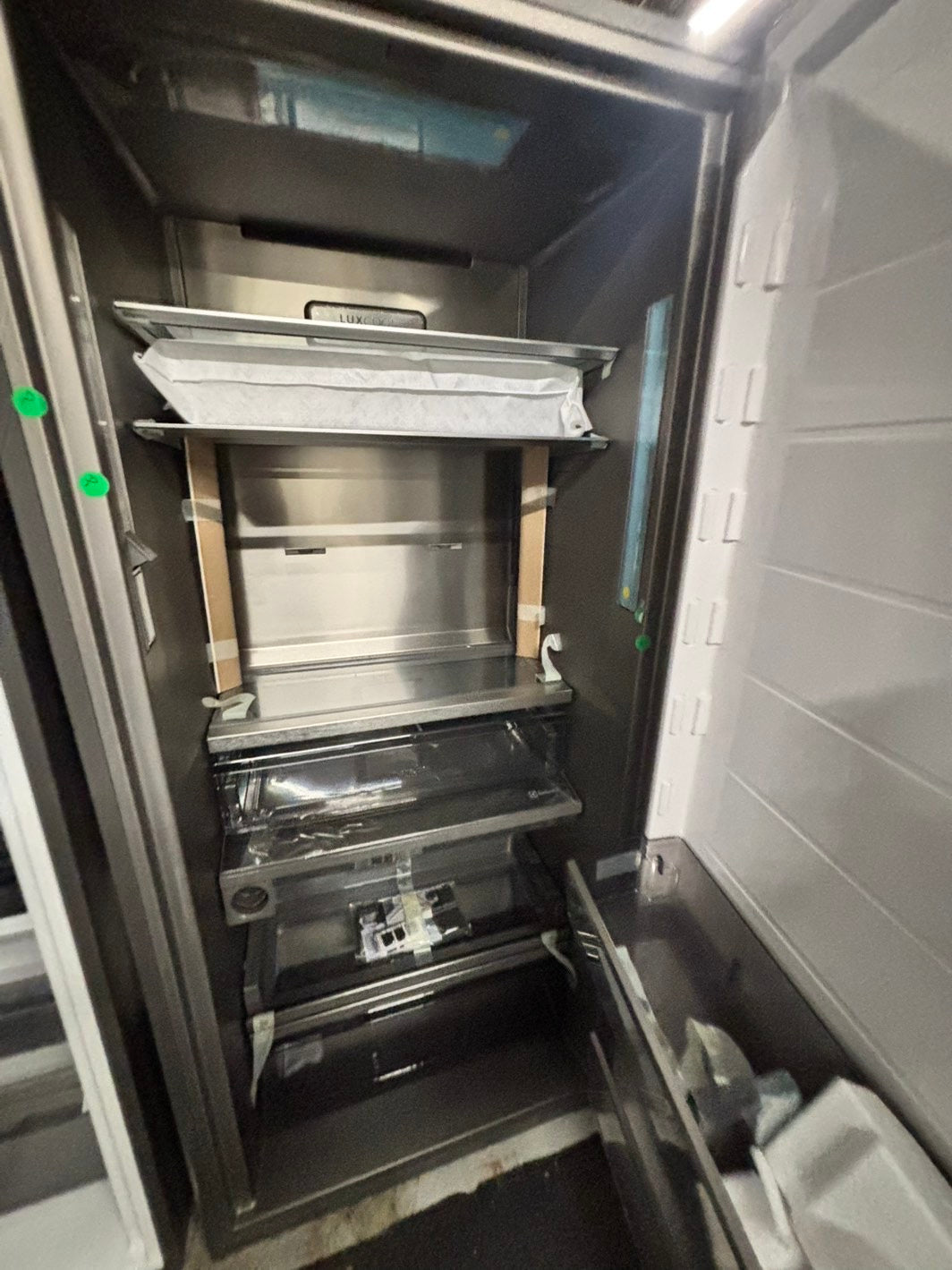 *Combo 2pc. Frigidaire /Fridge with water dispenser & freezer with ice maker inside , 20cu.ft up-right 32 1/5 wide stainless steel counter depth new scratch and dent  /item number #RFF909B