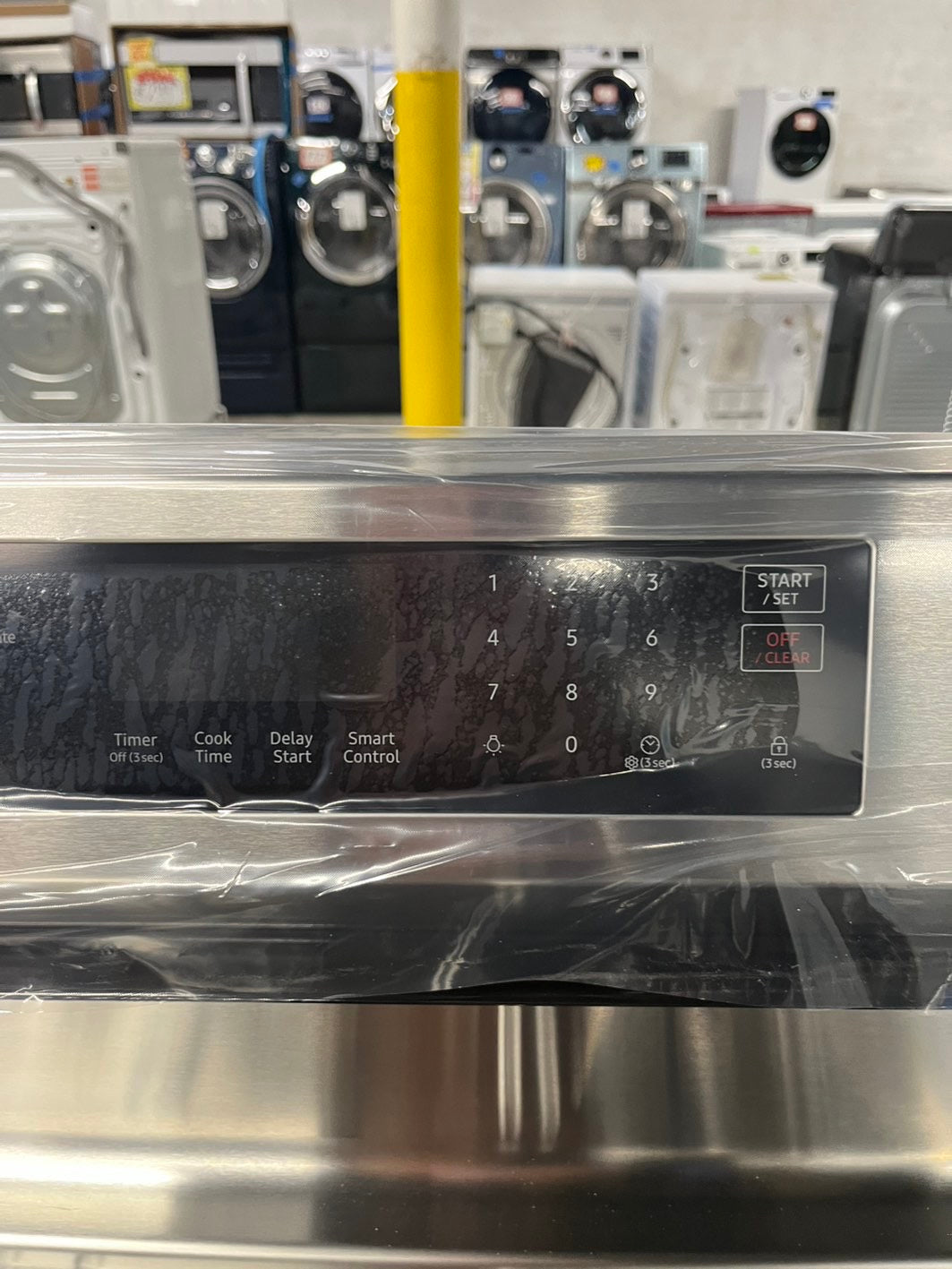 Open Box New Scratch&Dent Samsung - 6.0 Cu. Ft. Freestanding Gas Convection+ Range with WiFi and No-Preheat Air Fry - Stainless Steel #GRS60AB