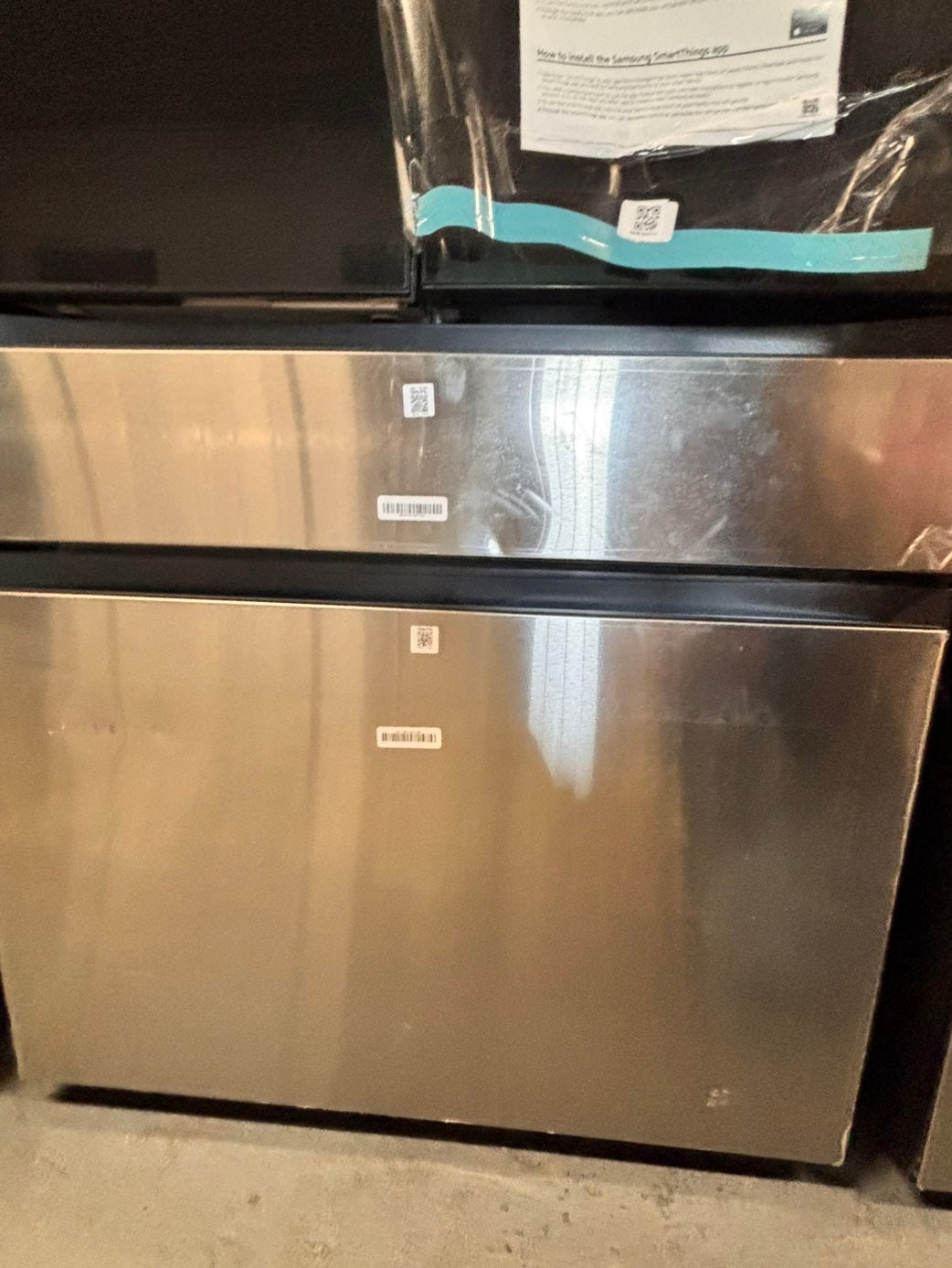 >new open box   Samsung Bespoke 23 cu. ft. Counter Depth 4-Door French Door Refrigerator in Stainless Steel with Family Hub in Charcoal Glass #RFFH8Z41B