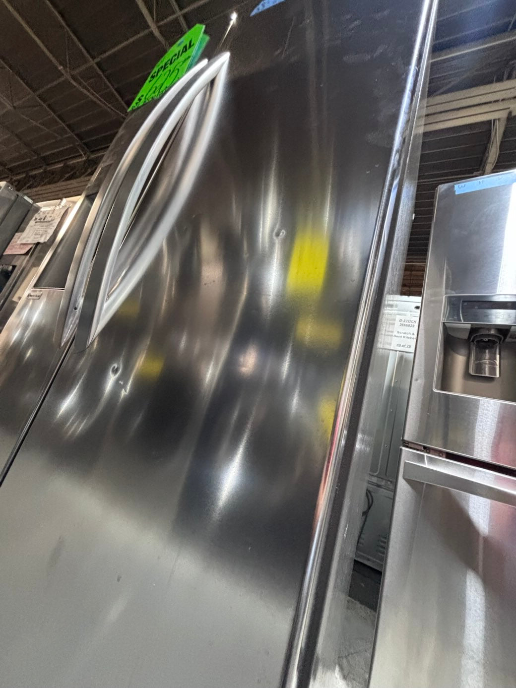 }SALE🔥🔥LG 33”x 66.1/2 h x 29”depth side by side Refrigerator and freezer with ice & water #LG33Z73B