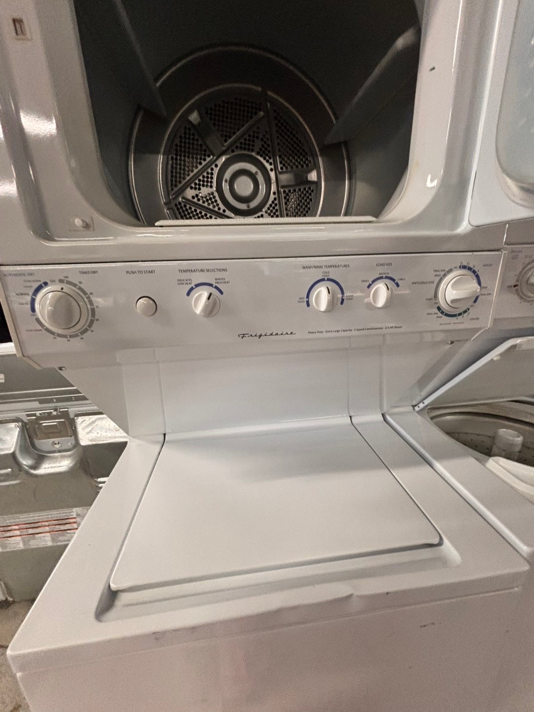 >special 🔥used-  refurbished Frigidaire stacked laundry center Electric 220v washer & dryer unit in white 27" #LW778B