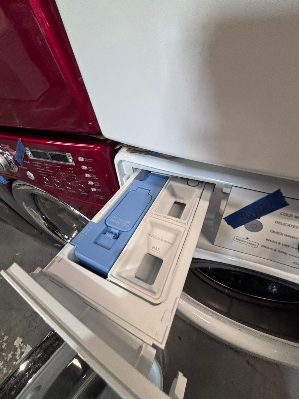 >*early July 4th special 🇺🇸whirlpool set electric 220v front load stackable or side by side - sensor dry in white color #ESSGEY2SET