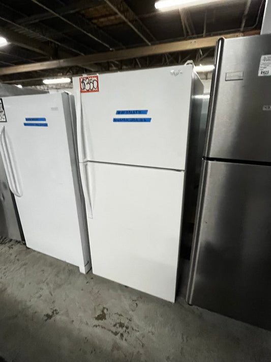 *Whirlpool top freezer refrigerator in white 30” used - refurbished #RF7312TB