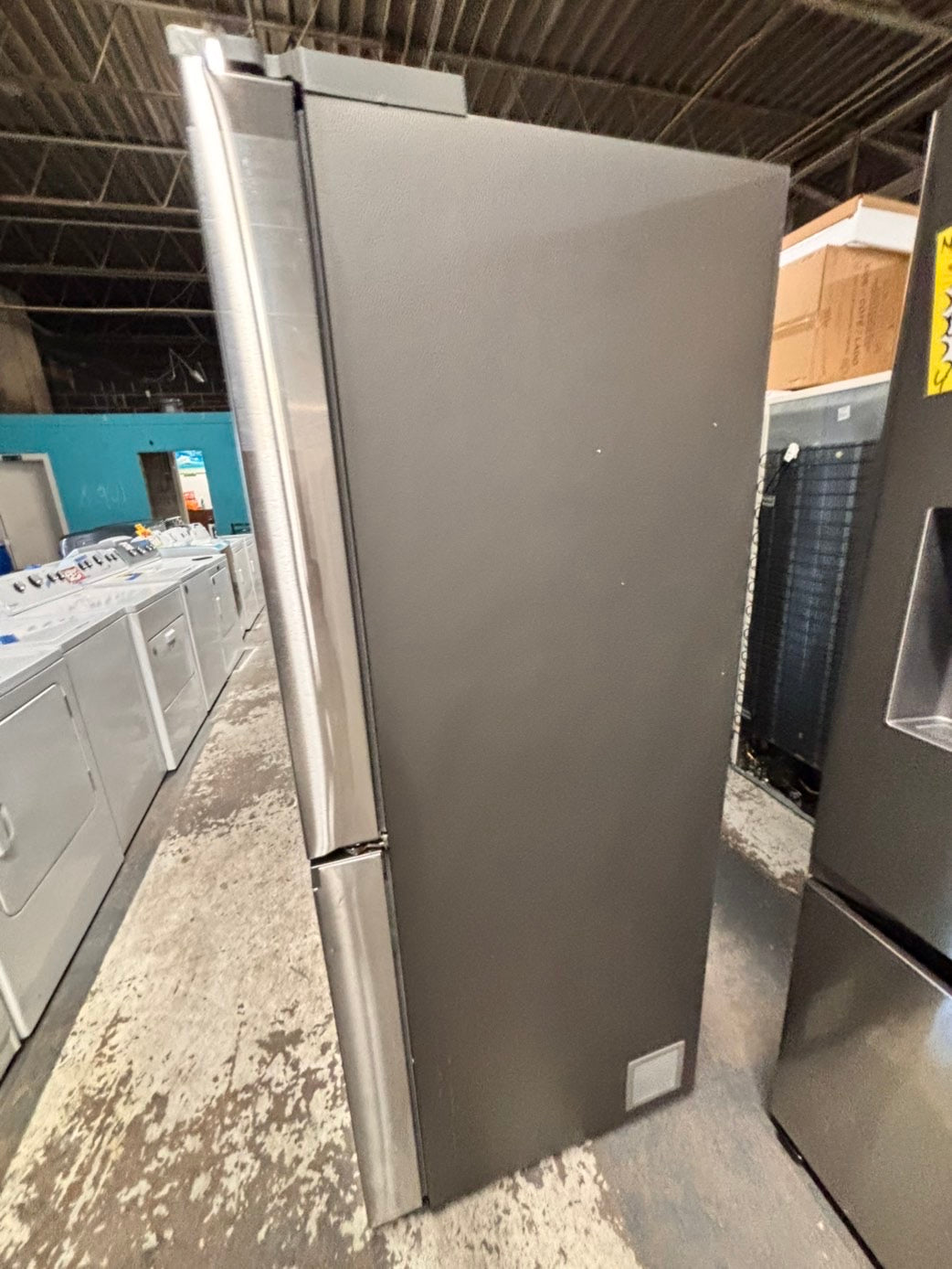 >special🎈New open box 📦 costumer return -Samsung - Bespoke 23 cu. ft. Counter Depth 4-Door French Door Refrigerator with Beverage center #RS33T41B